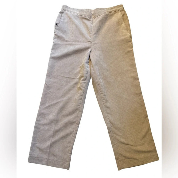 Alfred Dunner Pants - Alfred Dunner women’s corduroy slacks. Size 12